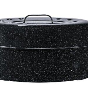 19-Inch Covered Oval Roaster